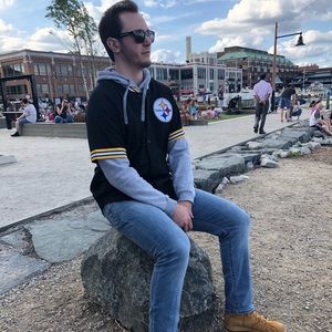 Meet your Posher, Dino